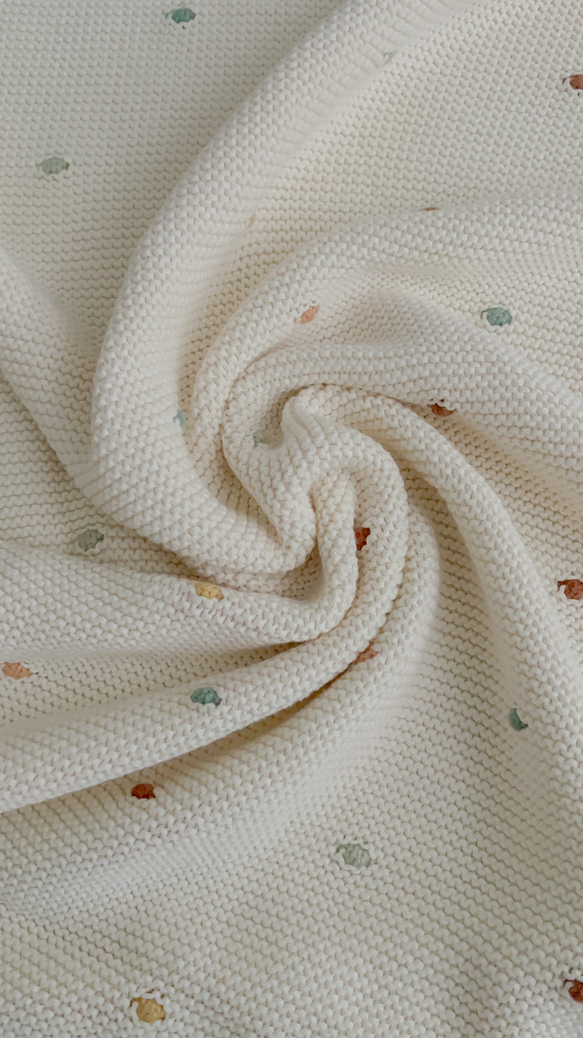 Baby white cotton knit blanket