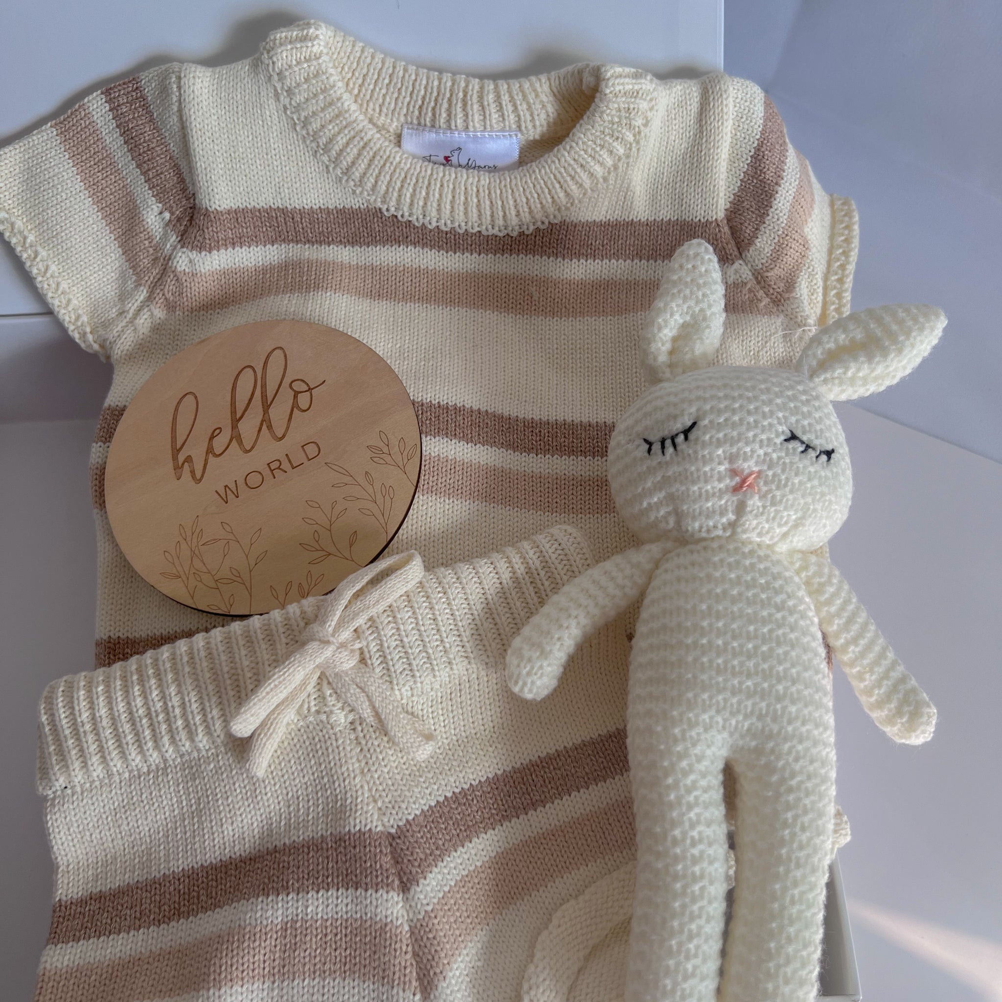 Little Explorer Knit Gift Box Set
